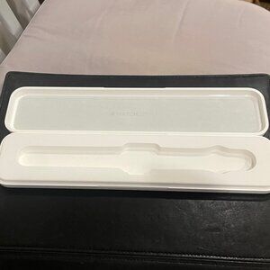 NEW Apple Watch Sport White Plastic Storage Case